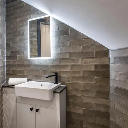 Clarence Street Luxury Centre Close To Minster *